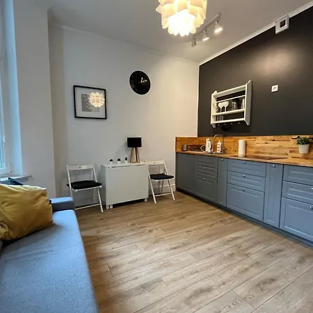 Viu Haffnera 21 - Apartman *
