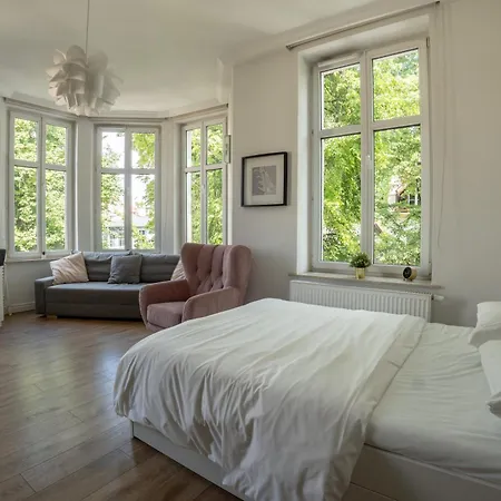 Апартаменти Viu Haffnera 21 - *